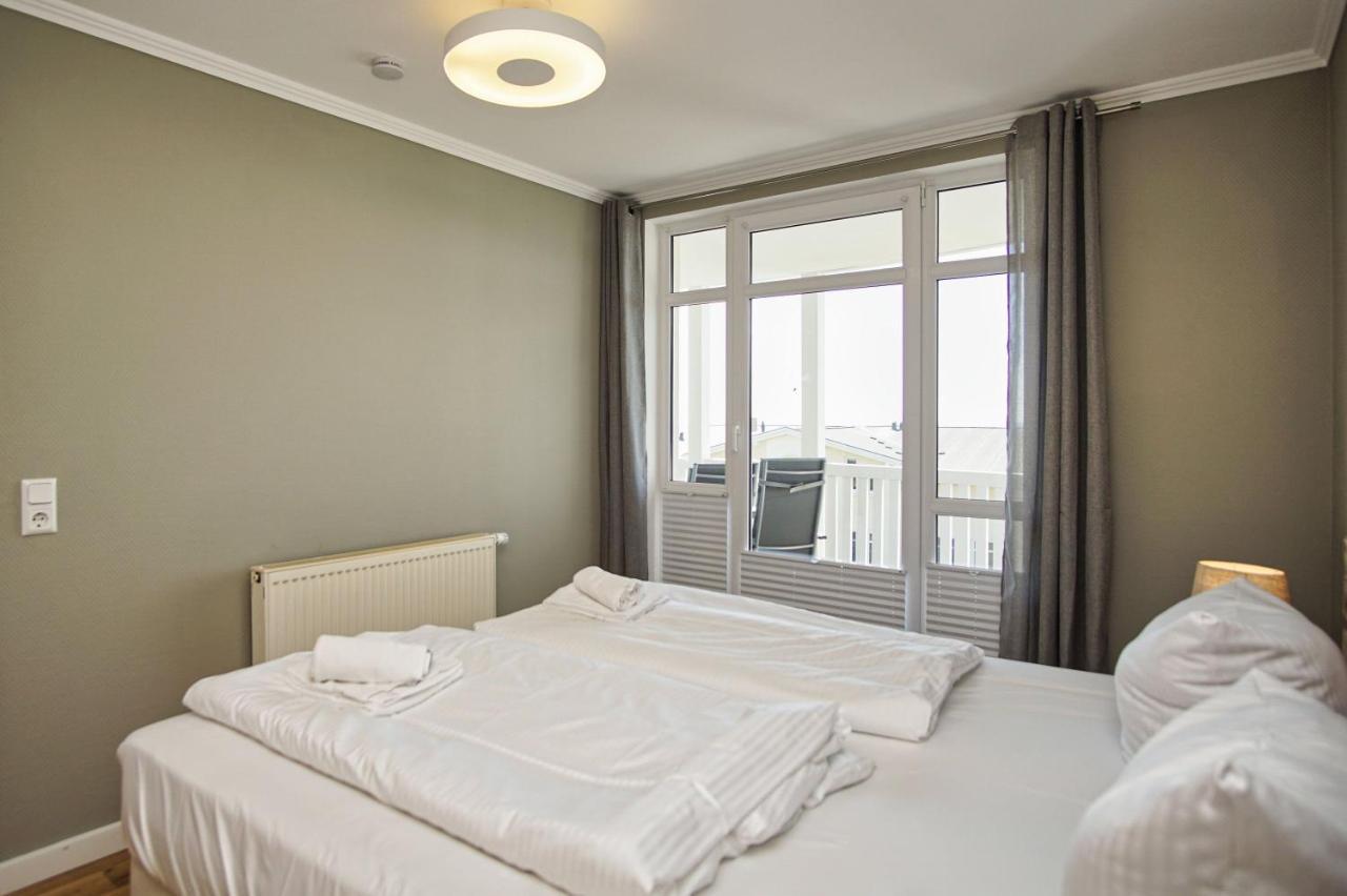 Mit Meerblick Und Balkon, Gratis Nutzung Vom Ahoi Erlebnisbad Und Sauna In Sellin - Meeresblick Fewo 25 Goehren (Ruegen) Exterior foto